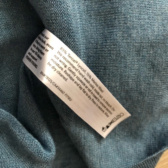 Eileen Fisher Merino Wool Blend Pocket Light Sweater in Light Blue Size XS - Picture 9 of 10